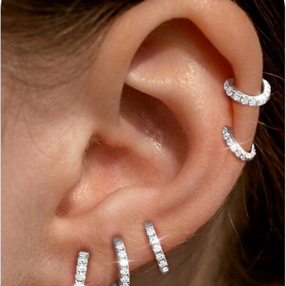 Jewelry - 5 pair Elegant Silver and Crystal Hoop Earrings